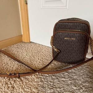 Michael Kors Crossbody